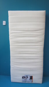 Matras Ferrera Latex 21cm dik